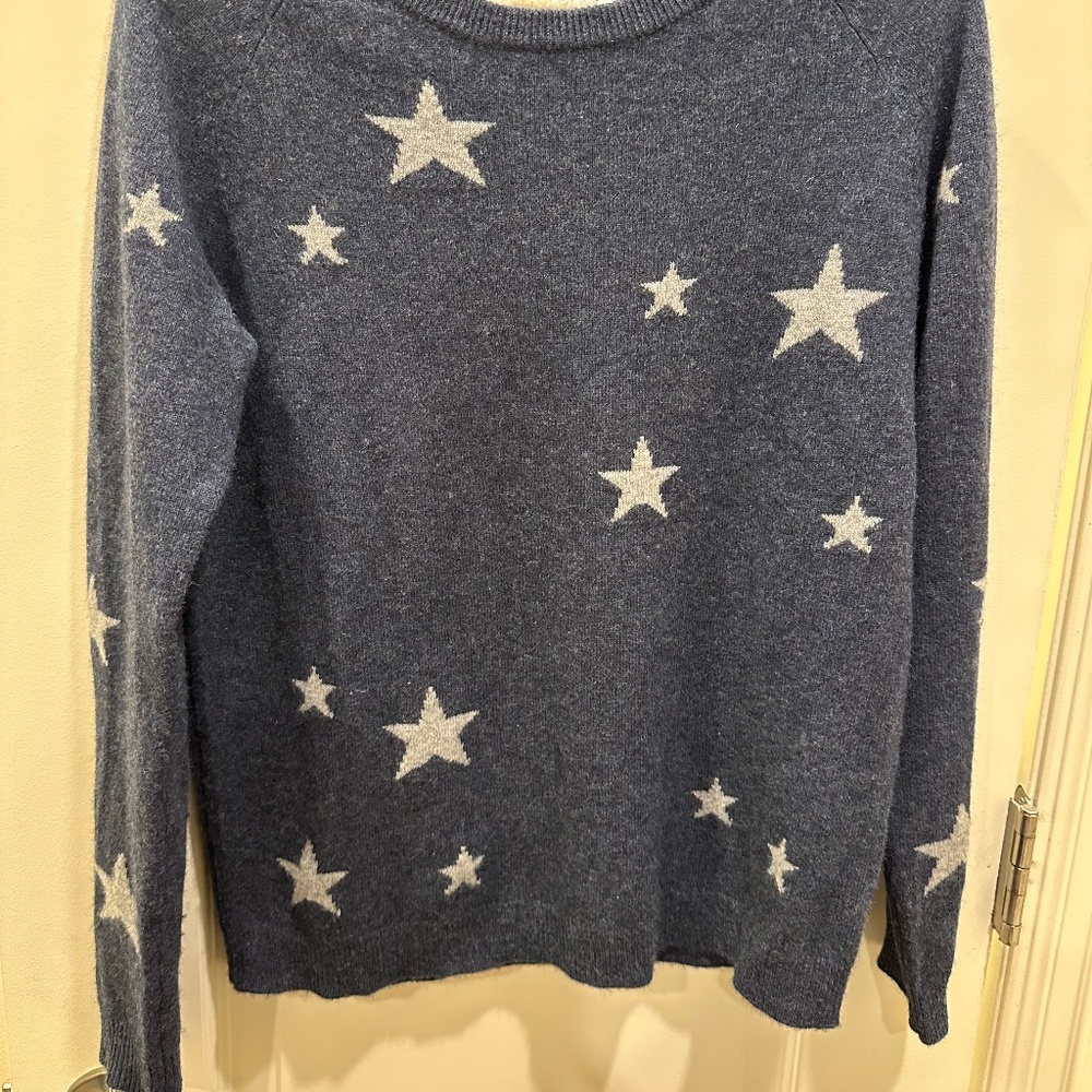 Philosophy Navy Star Sweater Size Small - Picture 2 of 6